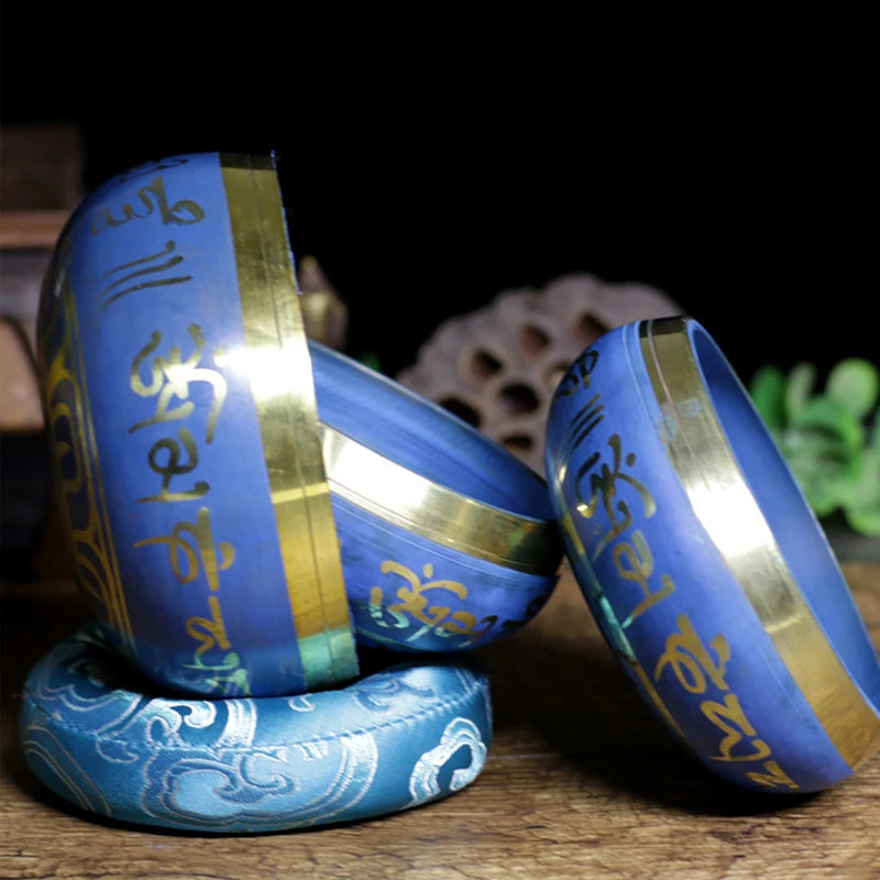 Silent Mind Tibetan Singing Bowl Set – Blue Design with Dual Surface Mallet & Silk Cushion for Peace & Meditation