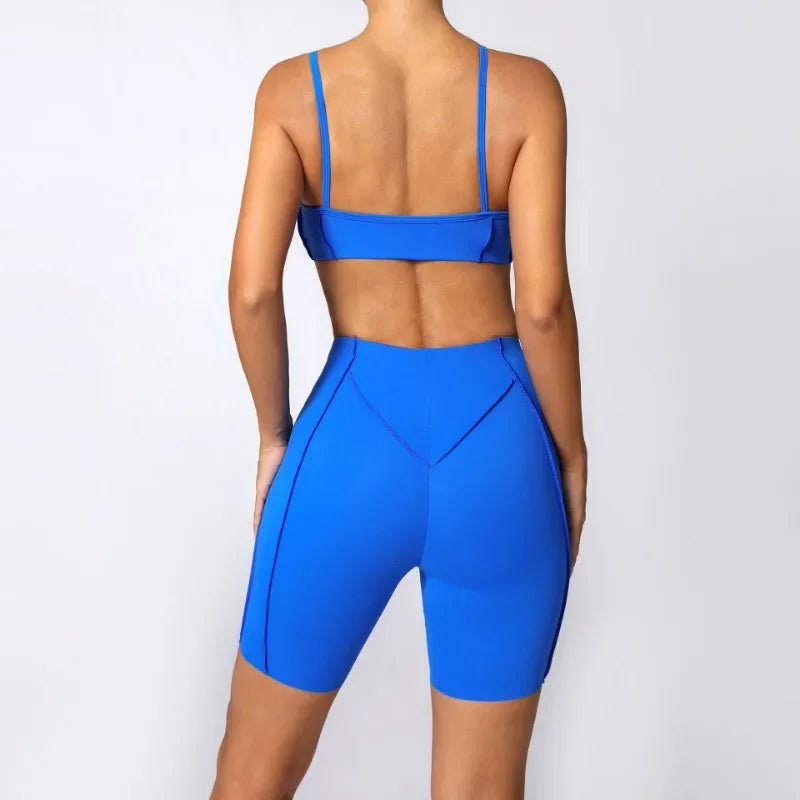 Seamless Yoga Set for Women – High-Waisted Peach-Lift Leggings & Quick-Dry Sports Bra