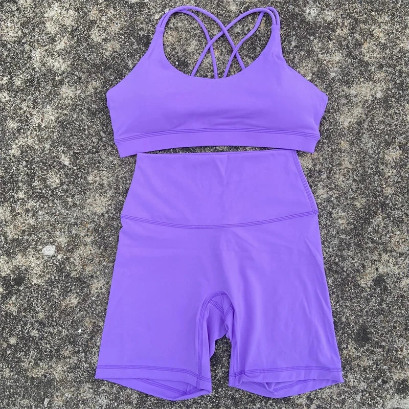 Women’s 2-Piece Yoga Set – Cross Back Bra & Short Leggings