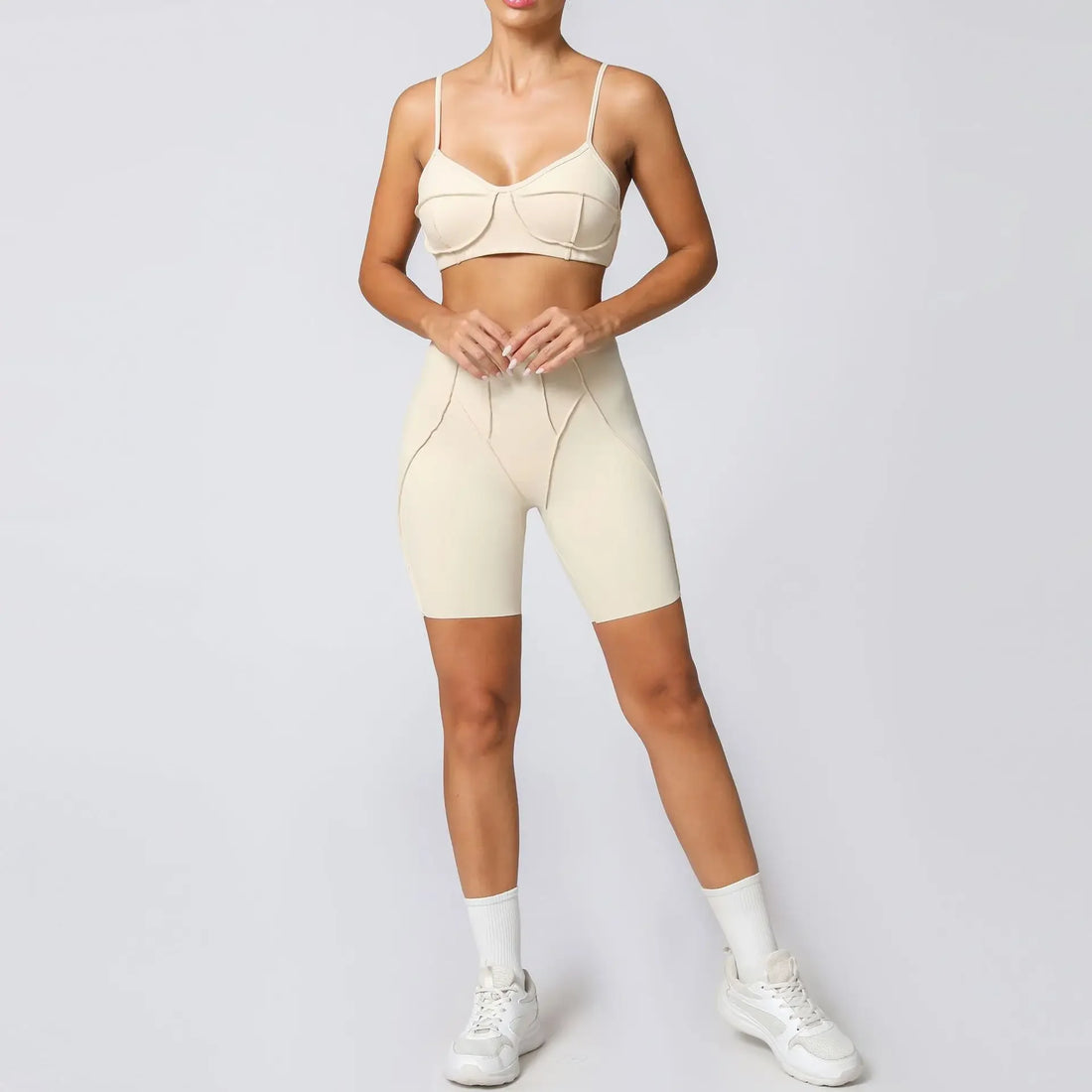 Seamless Yoga Set for Women – High-Waisted Peach-Lift Leggings & Quick-Dry Sports Bra