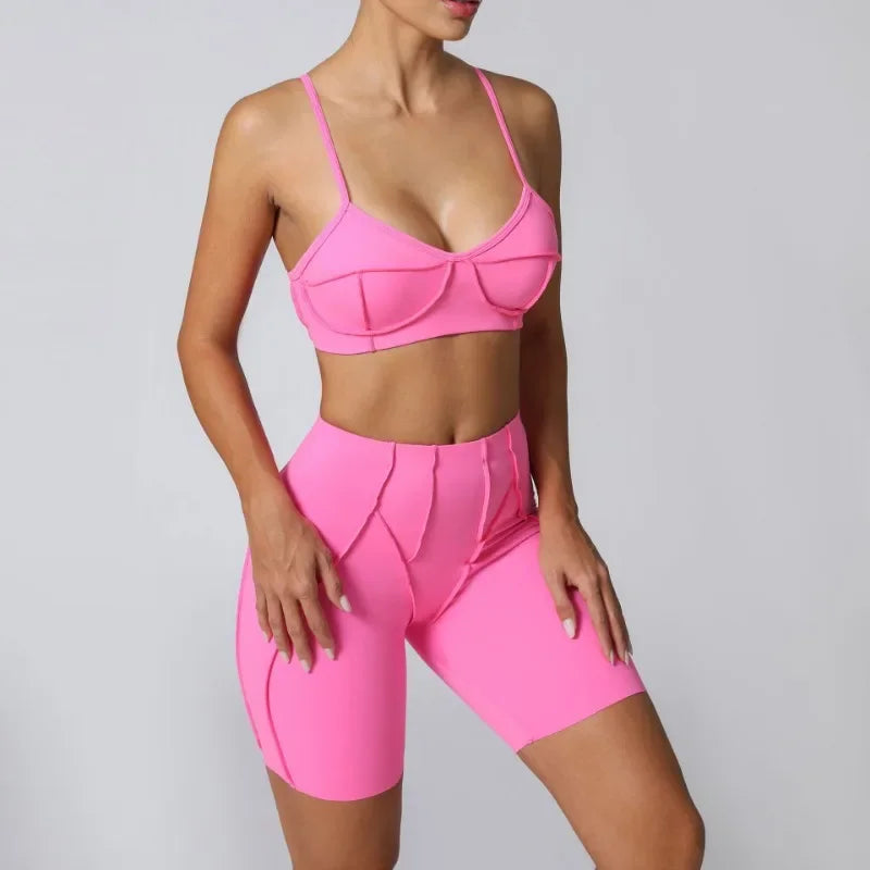 Seamless Yoga Set for Women – High-Waisted Peach-Lift Leggings & Quick-Dry Sports Bra