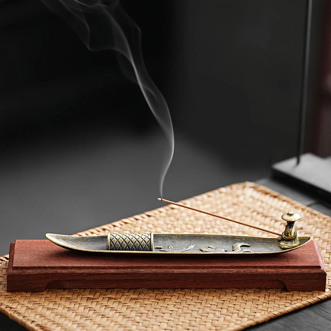 Creative Boat Incense Holder – Japanese Style Fishing Man Ornament, Aromatherapy Stick Burner Home Décor