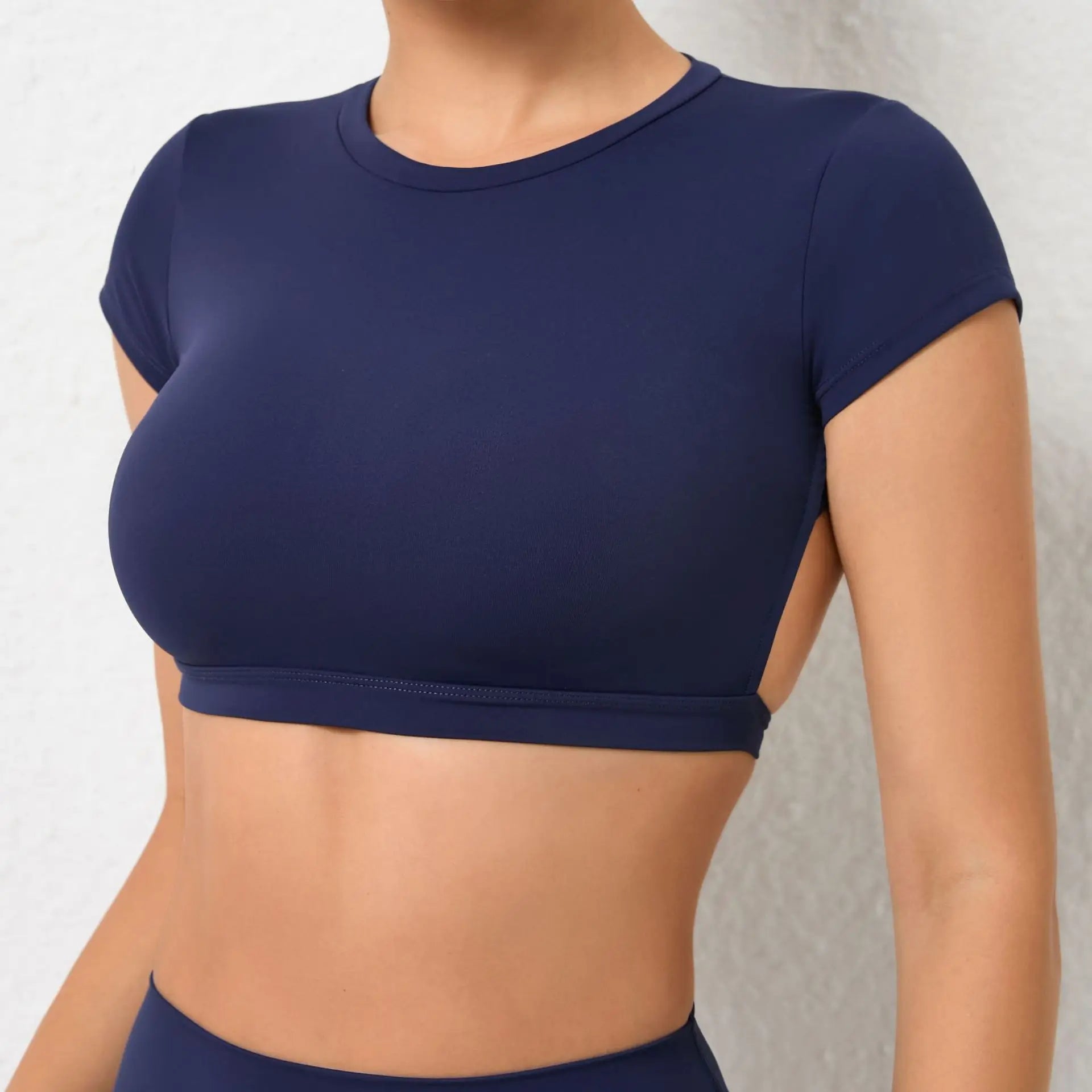 Hearuisavy Women’s Backless Workout Crop Top – Breathable Sports Shirt