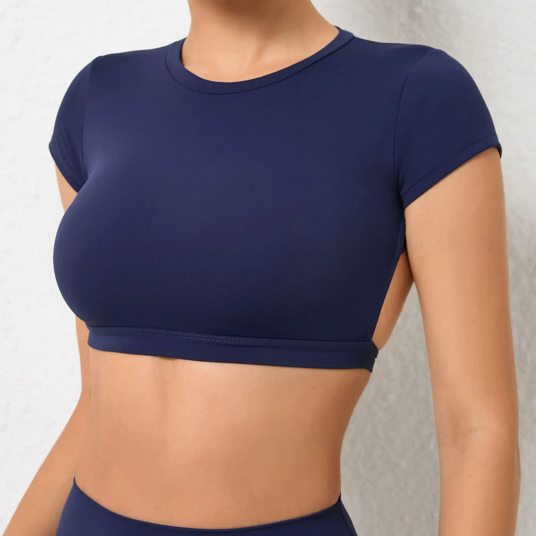 Hearuisavy Women’s Backless Workout Crop Top – Breathable Sports Shirt