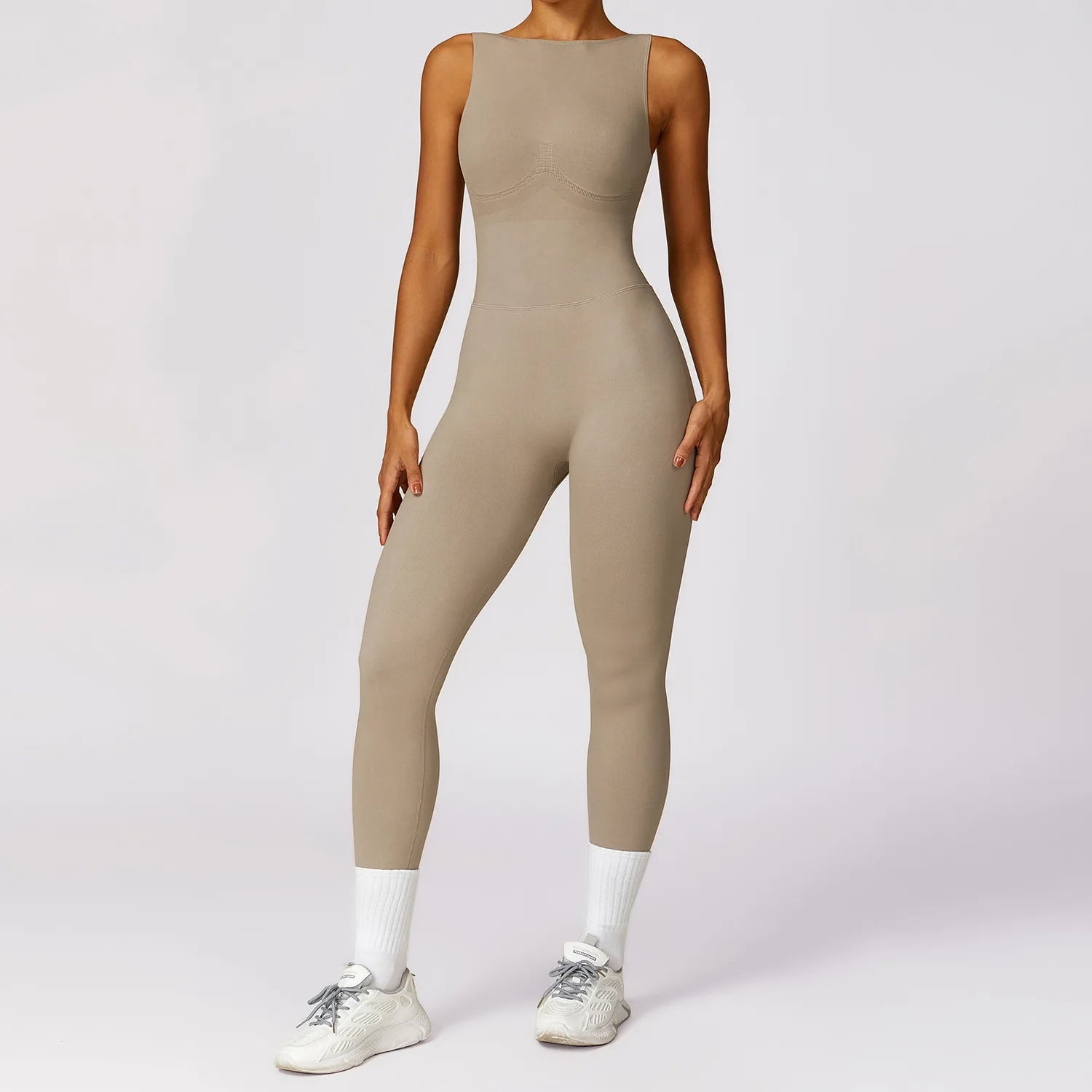 Women’s One-Piece Sporty Jumpsuit – Backless Yoga Suit with Leggings, Gym & Pilates Sportswear