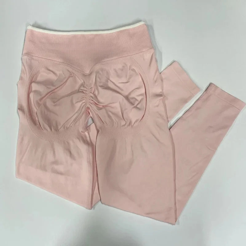 Women’s Seamless Yoga Set – Strappy Sports Bra & Stretch Leggings