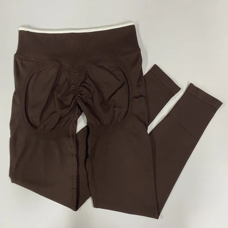 Women’s Seamless Yoga Set – Strappy Sports Bra & Stretch Leggings