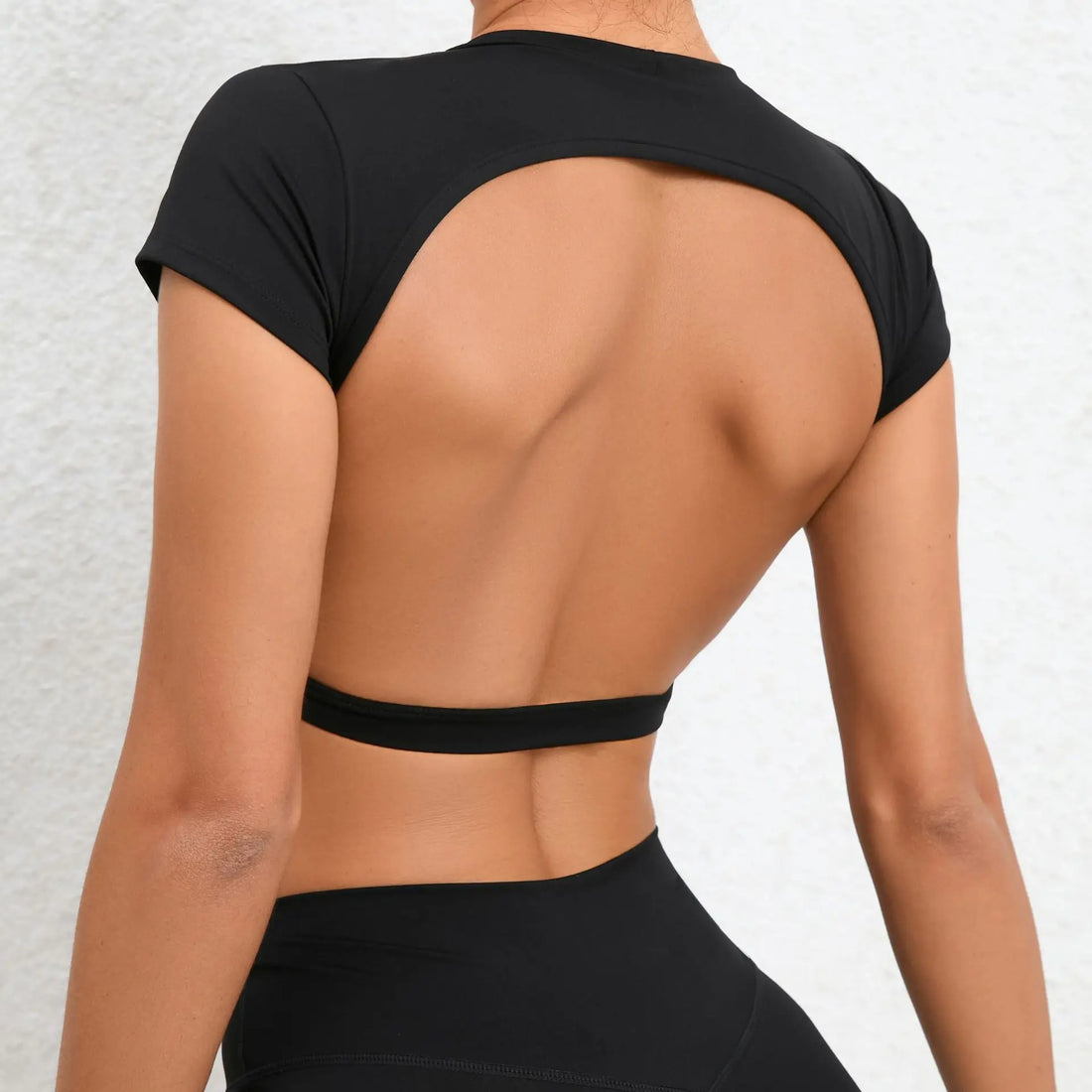 Hearuisavy Women’s Backless Workout Crop Top – Breathable Sports Shirt
