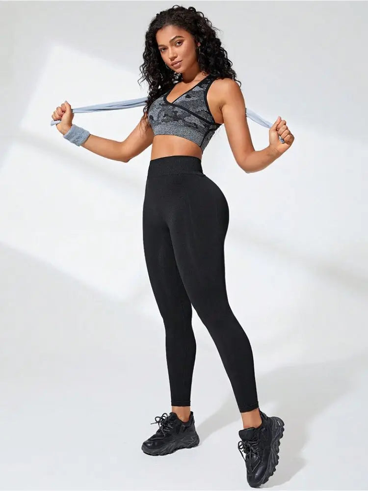 Seamless High Waisted Yoga Pants – Peach Hip Lifting Leggings