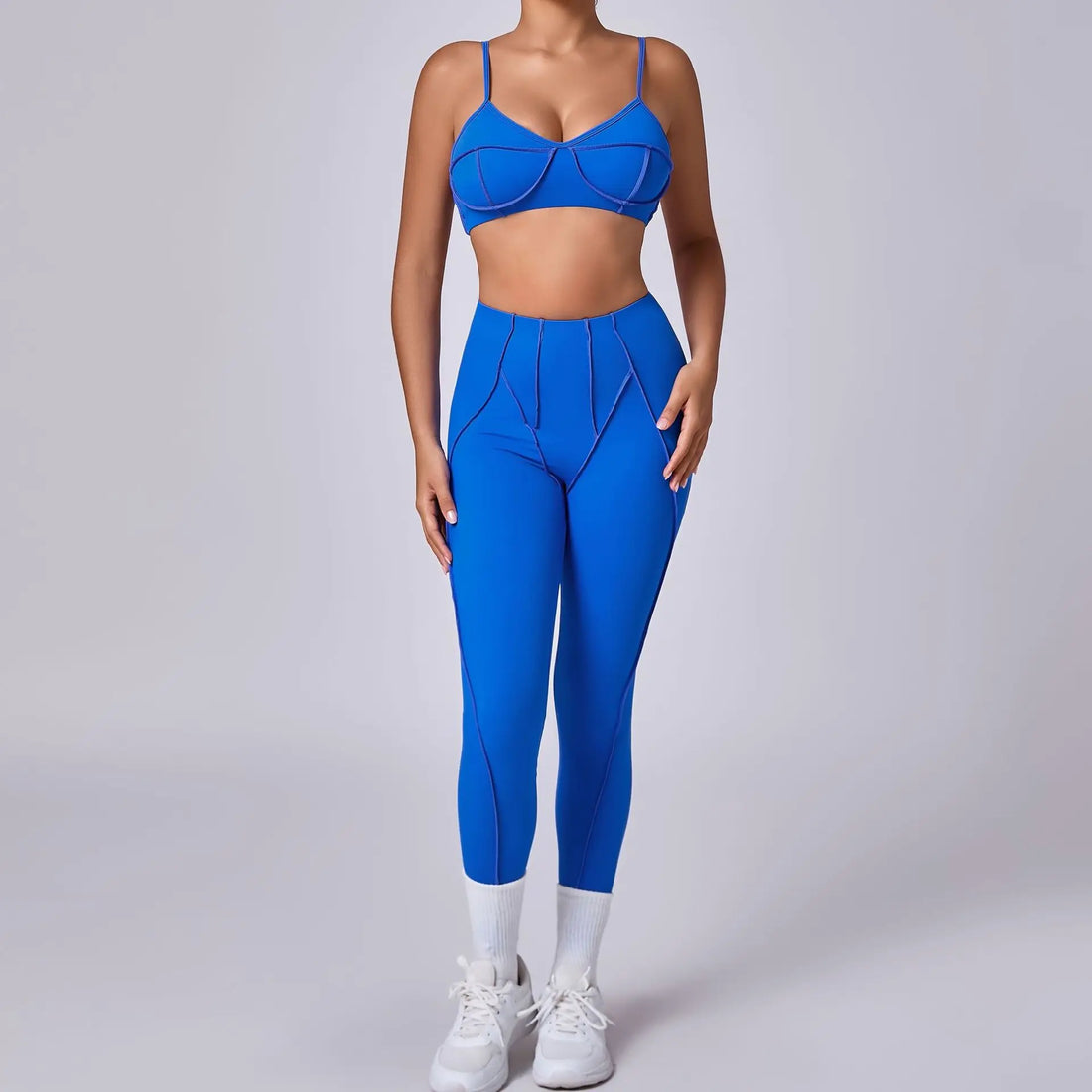 Seamless Yoga Set for Women – High-Waisted Peach-Lift Leggings & Quick-Dry Sports Bra