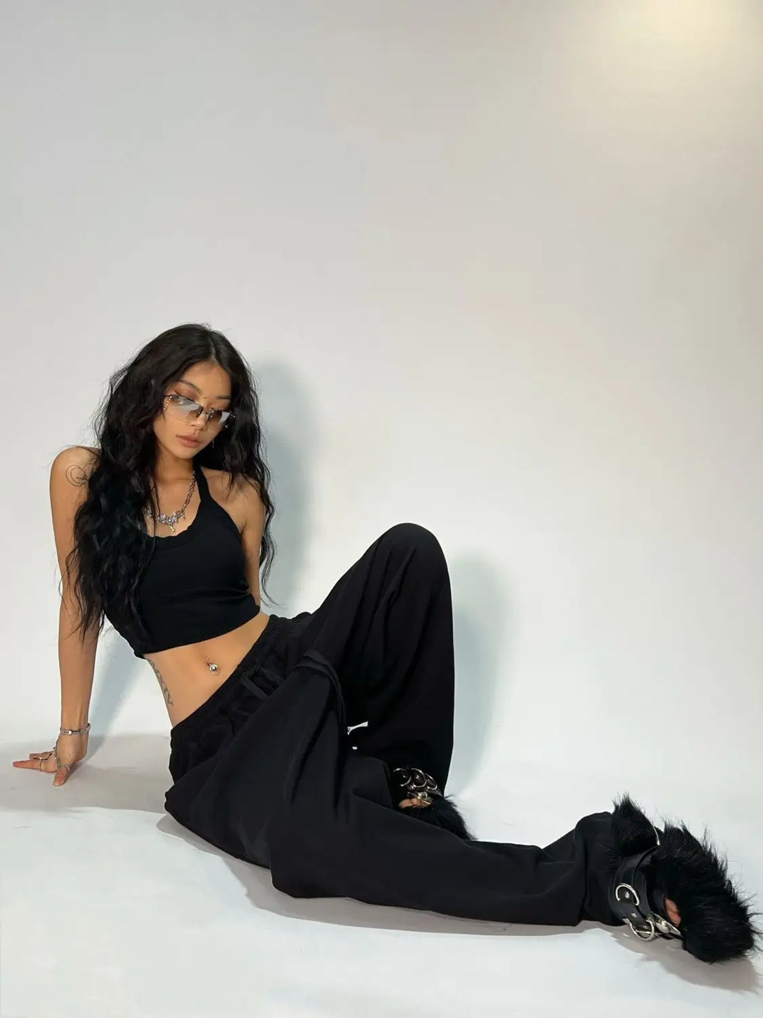 Women’s Casual Grey Sweatpants – Loose Fit Parachute Pants with Stretchy Waist for Everyday Comfort