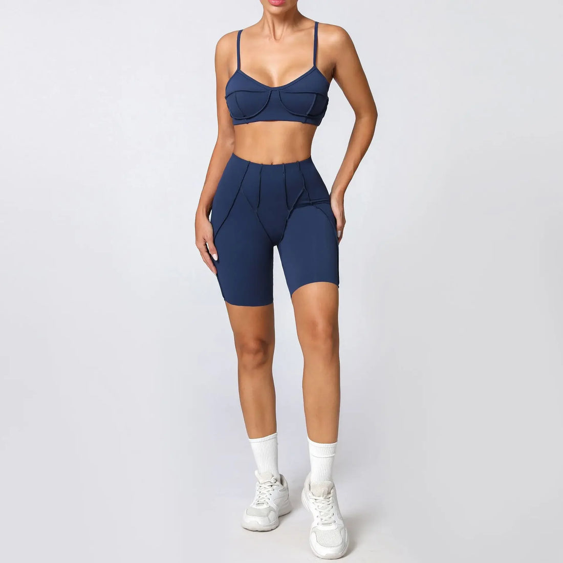 Seamless Yoga Set for Women – High-Waisted Peach-Lift Leggings & Quick-Dry Sports Bra