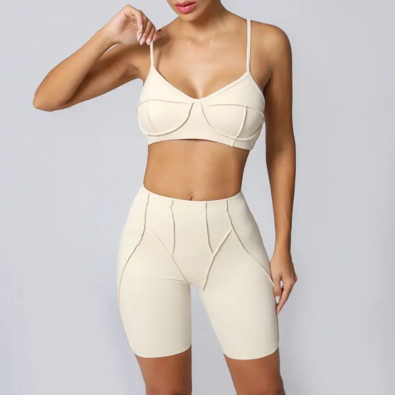 Seamless Yoga Set for Women – High-Waisted Peach-Lift Leggings & Quick-Dry Sports Bra