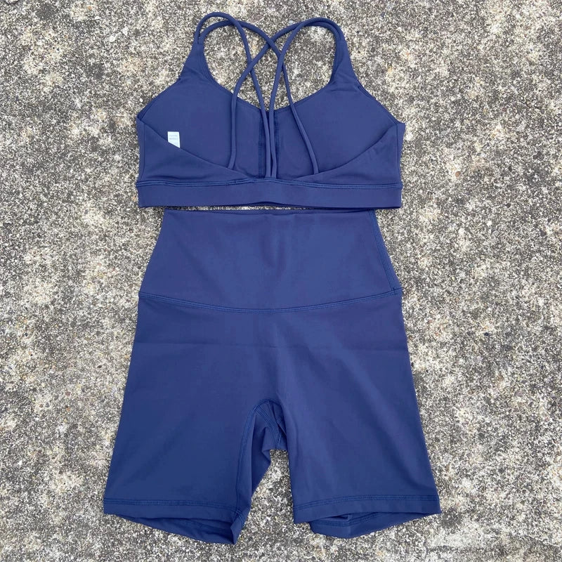 Women’s 2-Piece Yoga Set – Cross Back Bra & Short Leggings