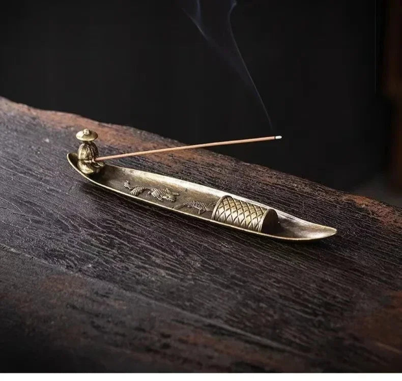 Creative Boat Incense Holder – Japanese Style Fishing Man Ornament, Aromatherapy Stick Burner Home Décor