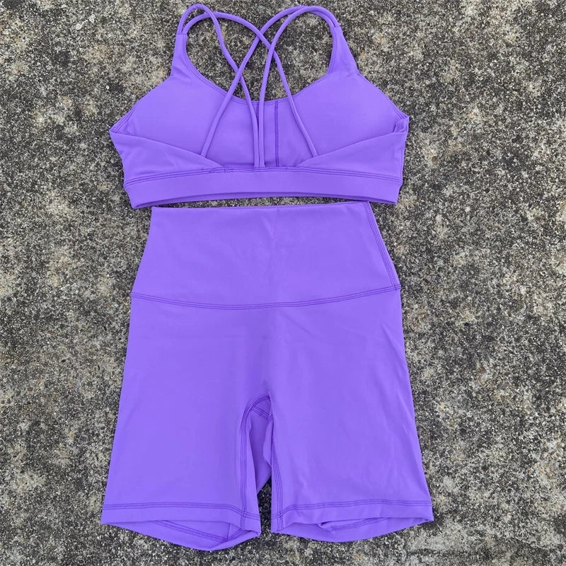 Women’s 2-Piece Yoga Set – Cross Back Bra & Short Leggings