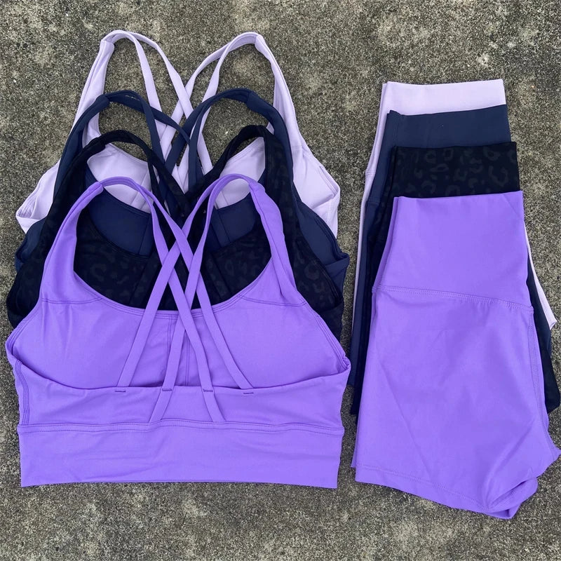 2-Piece Women’s Yoga Set – Cross-Back Bra & High-Waist Shorts